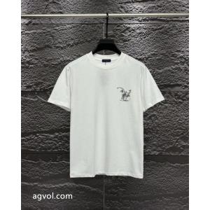 LOUIS VUITTONブランド コピー 優良流行の最前線 高級感の漂う逸品 店舗完売品半袖Tシャツ
