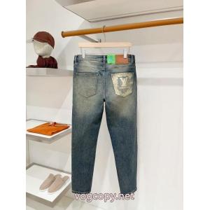 偽物 通販セールで格安 大絶賛 冬季限定販売LOUIS VUITTONジーンズ