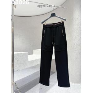 2026年SSのトレンド 限定セール定番人気 高級感を演出スラックスLOUIS VUITTONコピー 商品 通販