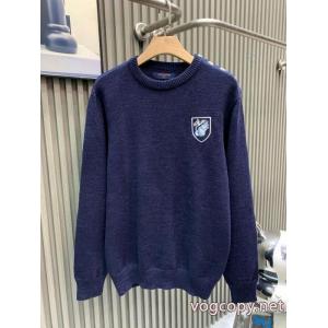 Louis Vuittonルイ・ヴィトン2026 SS新作サザエ刺繍ロゴフラワーボタンラウンドネック長袖セーター男女同型