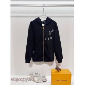 ブランド コピー バックLOUIS VUITTONパーカー最近人気一番！ 暖かな着心地 海外限定!