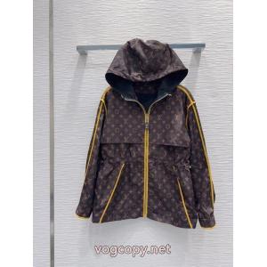 スーパー コピー どこで 買える大人気開催中！ 新色入荷 限定品も！LOUIS VUITTONジャケット