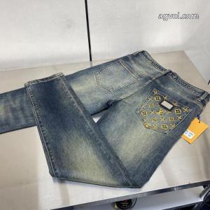 ジーンズ偽 ブランドLOUIS VUITTON時代の風潮 プレミアム品質 格上げ！