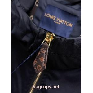 偽物 通販ジャケットLOUIS VUITTONトレンドの先 完売必須 ファッション 人気