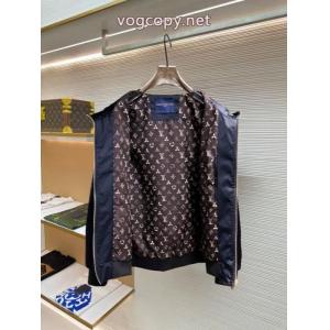 偽物 通販ジャケットLOUIS VUITTONトレンドの先 完売必須 ファッション 人気