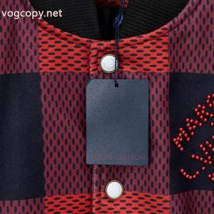 ブランド コピー 品ジャケットLOUIS VUITTON最終価格セール 今季トレンド 完売必至欲しい