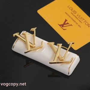 コピー 商品 通販耳くぎLOUIS VUITTON2026新入荷 定番の魅力 冬に絶対使える限定的