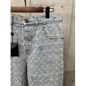 LOUIS VUITTONスーパー コピー ブランド 通販抜群の雰囲気が作れる! 冬限定の人気おすすめ HOT品質保証ジーンズ.