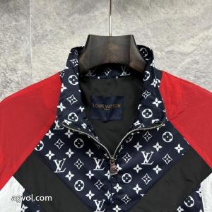 ブランド アクセサリー 激安LOUIS VUITTONジャケット大好評 軽くて着心地がいい 最新の品