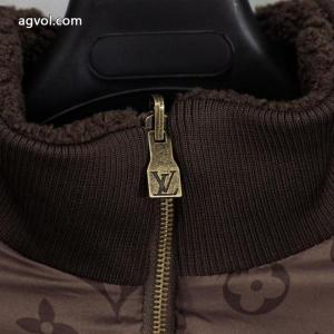 ブランド 品 激安 通販コート品質保証 軽くて使いやすい オトナの余裕LOUIS VUITTON