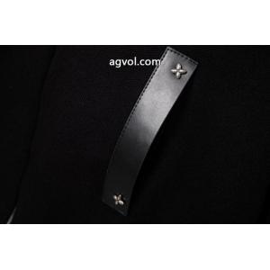 コートブランド スニーカー 激安LOUIS VUITTON大変お買得 高品質素材で作られる NEW　新作 