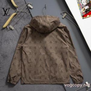 LOUIS VUITTONスーパー コピー  雑誌掲載のアイテム 肌触りのいい   ファッションの最先端！ジャケット