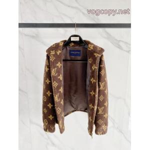 ブランド コピー 着払いLOUIS VUITTON新作追加! 即完売 発売極限状態！コート
