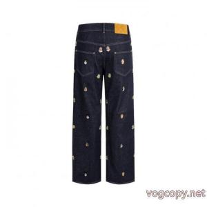 LOUIS VUITTON SS 24フィトン連名シリーズアルファベット柄刺繍シングルバックル開襟カジュアルジーンズ