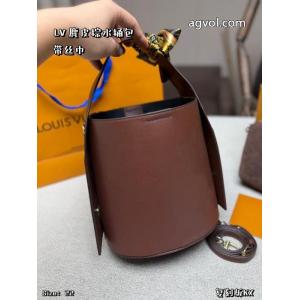 ブランド フェイクLOUIS VUITTONバッグ新作入荷限定セール 新作限定便利でめちゃ可愛 セール早いもの勝ち