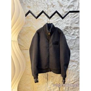 コート大人でお上品 使い勝手も良好 流行の最前線スーパー コピー 販売LOUIS VUITTON