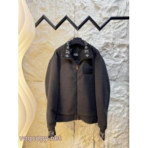 コート大人でお上品 使い勝手も良好 流行の最前線スーパー コピー 販売LOUIS VUITTON