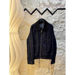 LV 26 FW Monogramフルプリントデニムスタッズジャケット