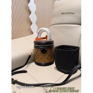 LV Cannes発財桶バッグ、定番Monogram老花帆布+黒革トリム、金属金具は超質感があ