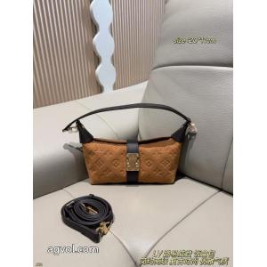 LVスエードPochette Miaエンボス脇バッグ