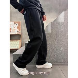 スラックス偽物 ブランド 激安LOUIS VUITTON人気セール高品質 主役級のアイテム 都会的感