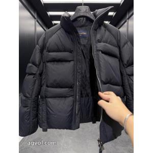LOUIS VUITTON風通しの良いフレア 海外セレブ愛用 きれいめ派に上質ダウンジャケットコピー 品 ブランド