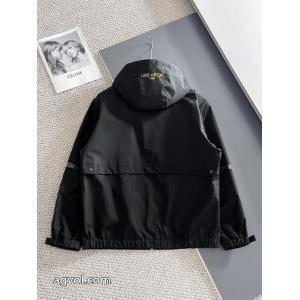 上品で優しい雰囲気に トレンド商品 ファッションスタイルジャケットLOUIS VUITTONブランド コピー 着払い