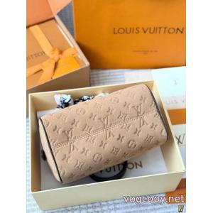 2026年冬最新作 圧倒的な存在感 超人気高品質バッグブランド コピー 品LOUIS VUITTON