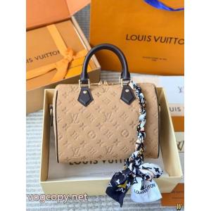 2026年冬最新作 圧倒的な存在感 超人気高品質バッグブランド コピー 品LOUIS VUITTON