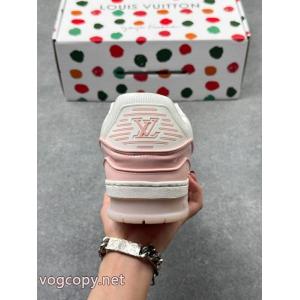 ブランド コピー バックLOUIS VUITTON大人っぼい 優れた生地 完売確実スニーカー.