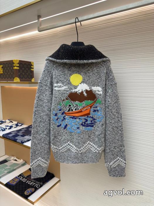 LOEWE華やかな印象今旬のシルエットバランスブランド コピー s 級コート 6