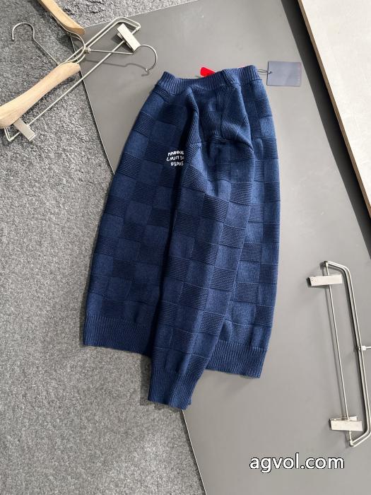 コピー 品 販売清潔感の高い新品リッチな印象にルイ ヴィトンセーター 3
