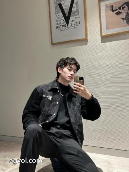 LOUIS VUITTON限定ジャケットコート冬らしい品格が漂う定番の人気商品 5 