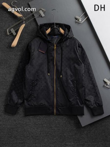 早秋冬のワンピースにアルファベットのジャカードがいっぱいプリントされたフードコート 5