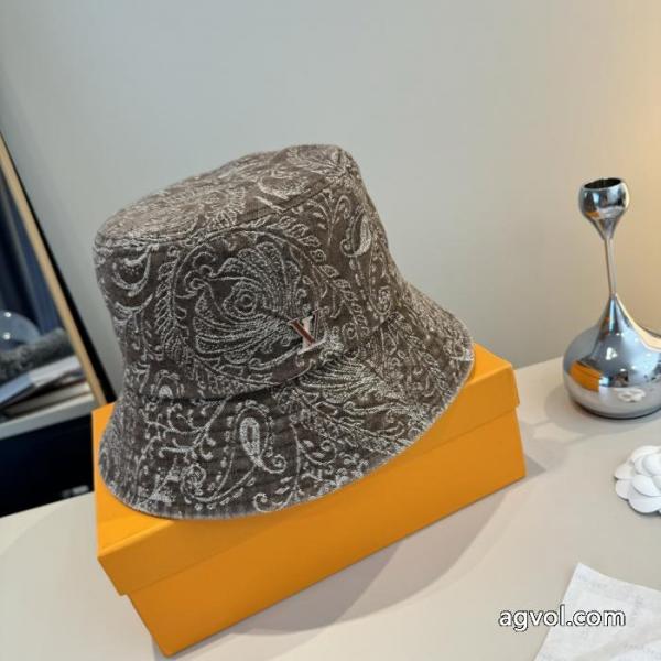 ブランド コピー早期完売定番人気のモデル漁師帽LOUIS VUITTON 5 