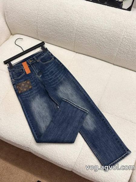 Louis Vuittonロバの家カスタム老花四つ葉のアルファベットの皮のカウボーイ煙管ズボン長ズボン 0