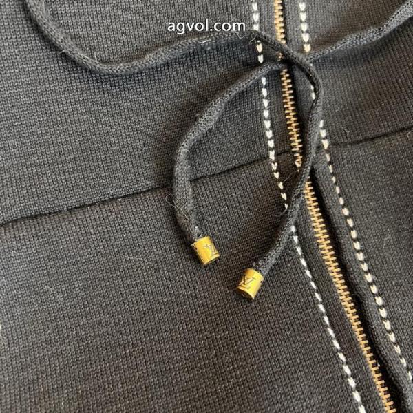 LOUIS VUITTONルイヴィトンエンボスウールニットジップコート 4