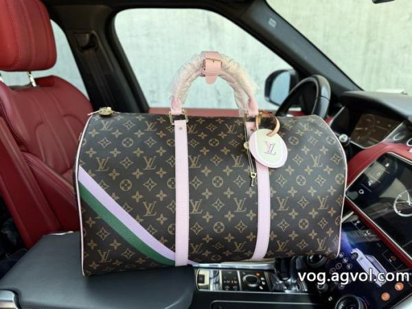 LOUIS VUITTON新作トラベルバッグ 男性向け必須アイテム 0