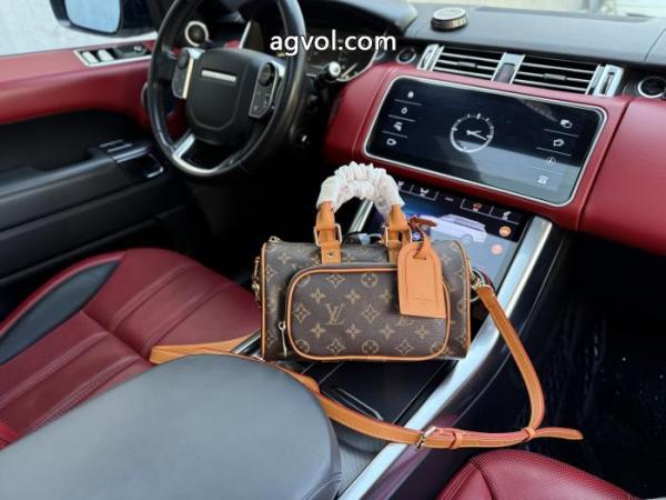 LOUIS VUITTONショルダーバッグ偽 ブランド 流行の最前線完売目前 2