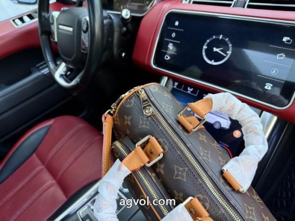 LOUIS VUITTONショルダーバッグ偽 ブランド 流行の最前線完売目前 5