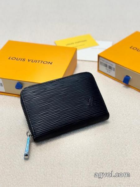 LOUIS VUITTONクロスファスナー小容量小銭入れ折りたたみ飛行機ケース 5