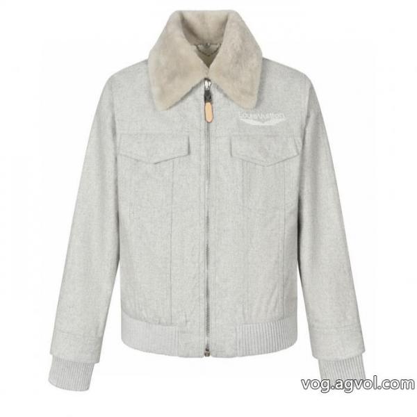 LOUIS VUITTONウールの襟継ぎ羊毛綿入れの服コート 0 