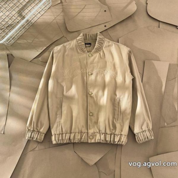LOUIS VUITTONアートワードシャトル野球ウェアジャケット 0 