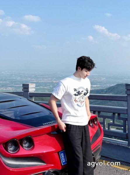 半袖TシャツーLOUIS VUITTONお得最新作 魅力的 秋季超人気アイテムブランド コピー 着払い 3