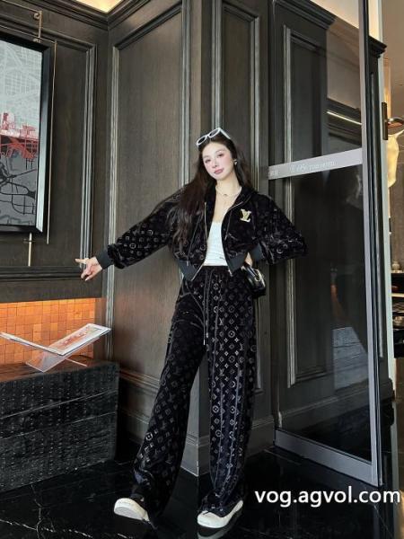 セットブランド 偽物 激安 通販LOUIS VUITTON2025新作セール 着心地抜群 新作入荷セール 0 