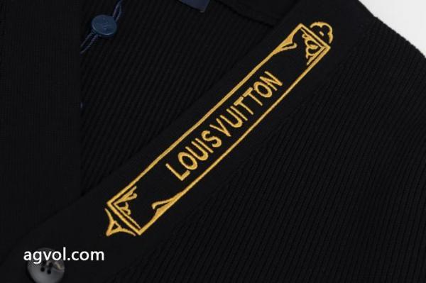 クラシックな雰囲気のトップス 大人気商品 好感度アップコートLOUIS VUITTONブランド スーパー コピー 通販 4