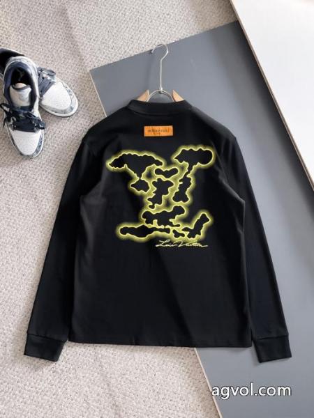 人気沸騰中 高級感のある 2025年限定発売新品ルイ ヴィトンブランド コピー長袖Tシャツ 5