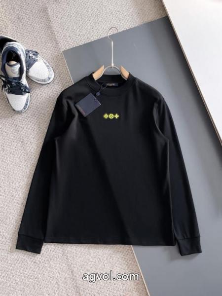 人気沸騰中 高級感のある 2025年限定発売新品ルイ ヴィトンブランド コピー長袖Tシャツ 3