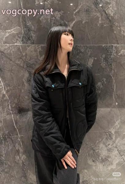 上品シックなお品 完売間近 世界中で爆発的人気綿入れの服LOUIS VUITTON激安 通販 ブランド 2