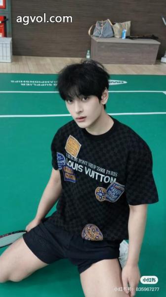 半袖TシャツVIPセール限定品 顧客優待セール 著名人も愛用したLOUIS VUITTONブランド コピー 販売店 5